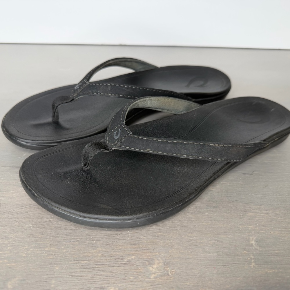 OluKai Sandals Womens Size 5 Black Flip Flops Thong Comfort Beach Casual Wear - Picture 5 of 6